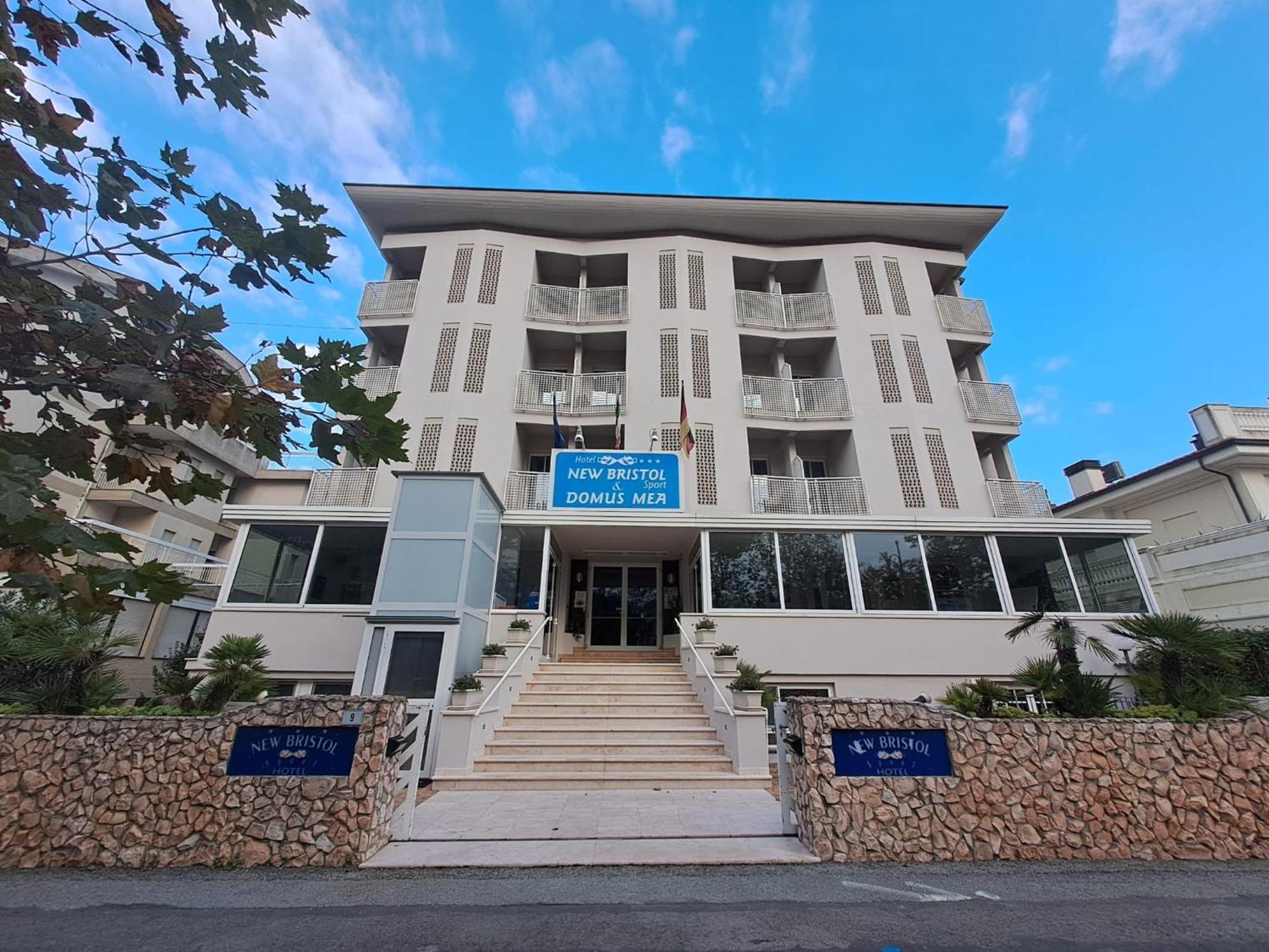 New Bristol Sport Hotel Cesenatico Luaran gambar